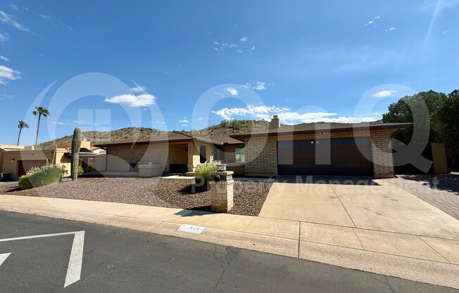 535 W SWEETWATER AVE
