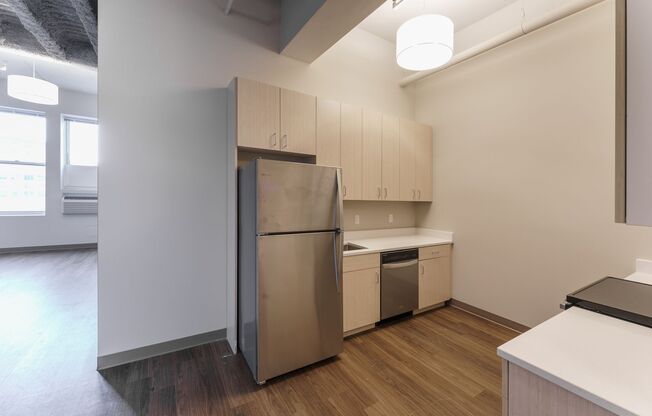 Studio, 1 bath, 275 sqft, $1,000, Unit 319