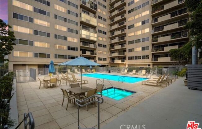 3 beds, 2.5 baths, 2,082 sqft, $7,500, Unit 12A