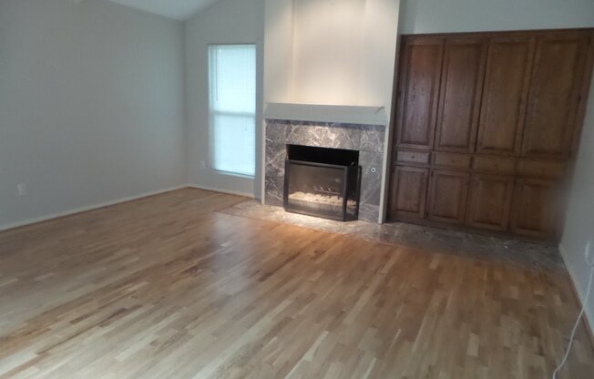 **Ready for Quick Move-in