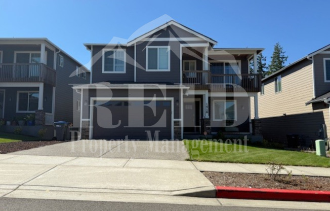 Baker Heights 2 Story Home - Bremerton
