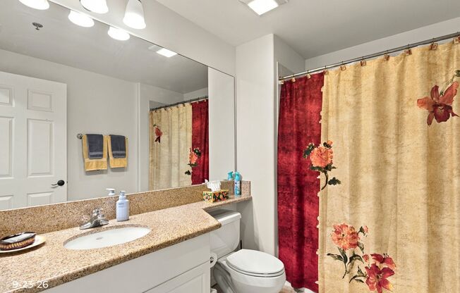 2 beds, 2 baths, $4,500, Unit # 6206