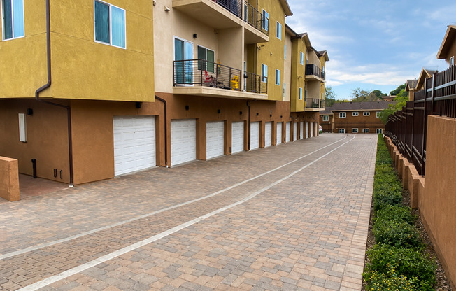 2266 W Dunlop Street 6