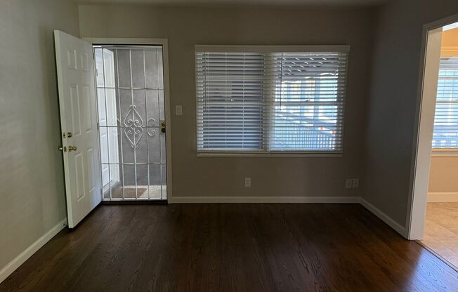 Updated 1 bedroom/1 bath Midtown Apartment