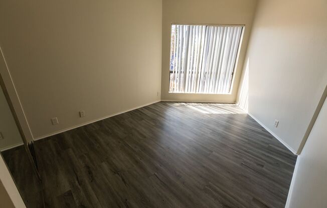 2 beds, 2 baths, 1,195 sqft, $4,598, Unit 100