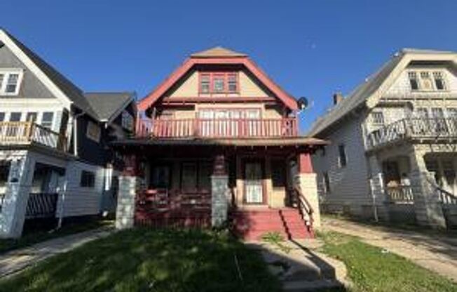 2544-2546 North 45th Street