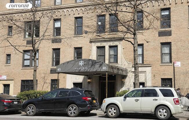 1 bed, 1 bath, $5,500, Unit 10I
