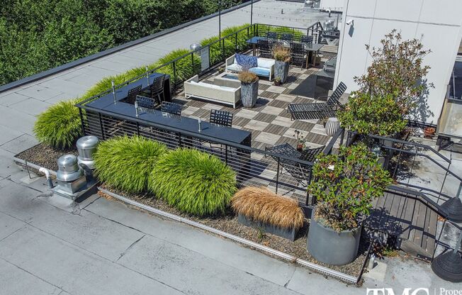 2 beds, 2 baths, 969 sqft, $2,249, Unit 308