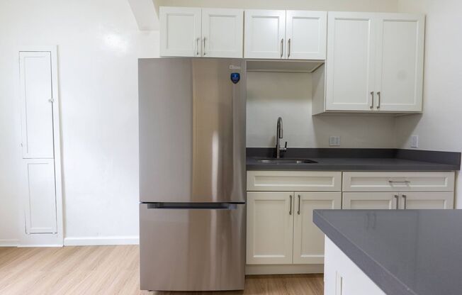 40th Street Apartments