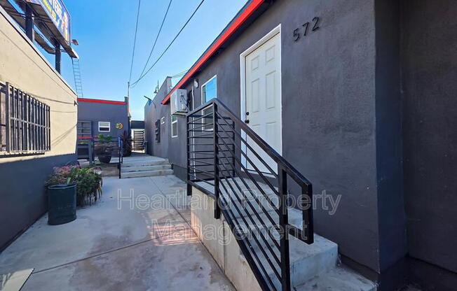 572 EL CAJON BLVD