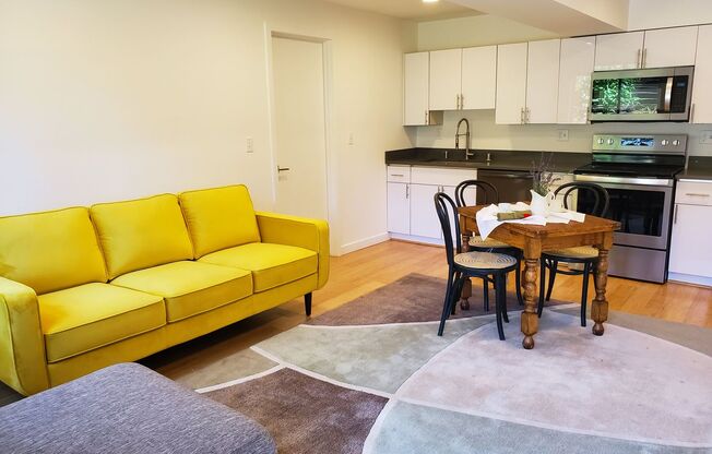Ballard Flats Apartments