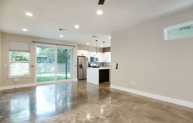 1130 B MASON AVE