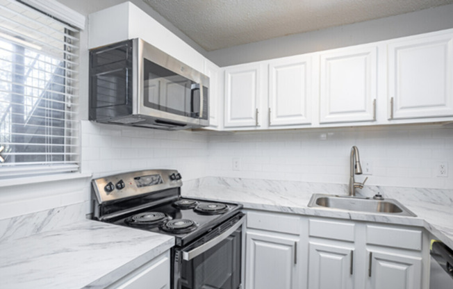 2 beds, 2 baths, 1,140 sqft, $1,450, Unit 1991A