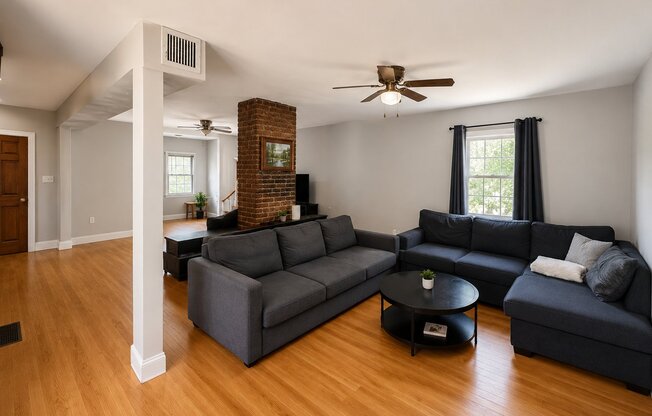185 R HEATH ST