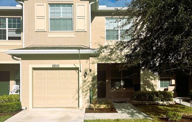 3/2.5/1 Townhome in Vizcaya Falls