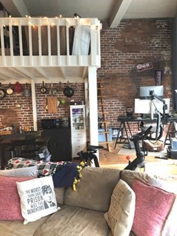 Studio, 1 bath, 456 sqft, $2,400, Unit 402