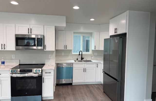 11606 PASO ROBLES AVE