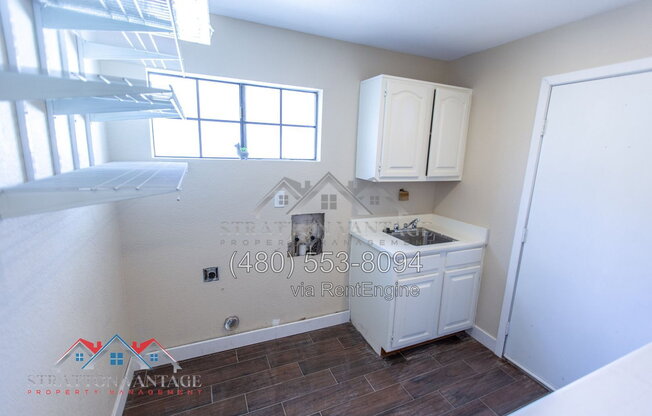 3 beds, 2.5 baths, 2,469 sqft, $2,525