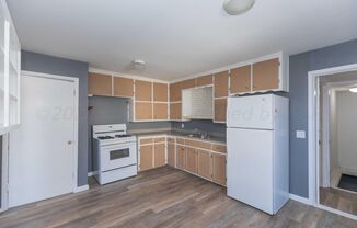 3 beds, 1 bath, $1,200