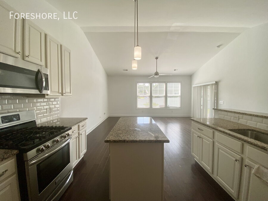 263 WOODEN WHEEL LN