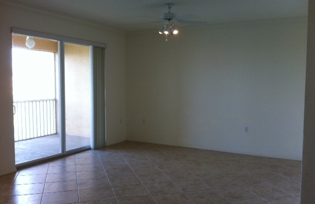 2 beds, 2 baths, $1,800, Unit #1028