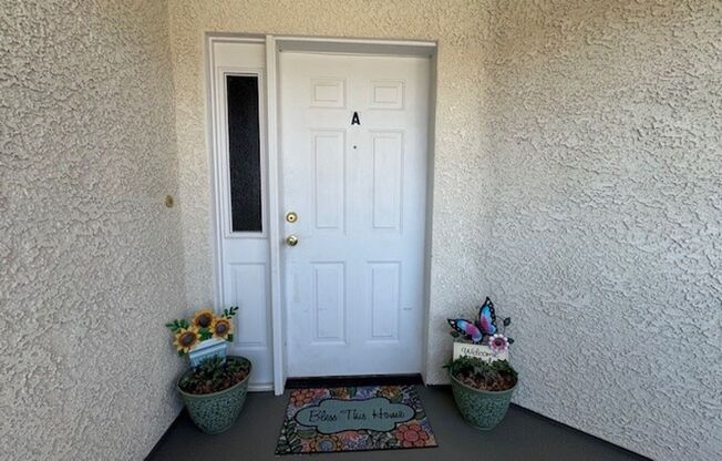 3BR 3BA Townhome-Best view of the River & Laughlin Casino Skyline