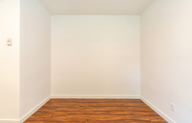 Studio, 1 bath, 223 sqft, $1,250, Unit 01 - 217