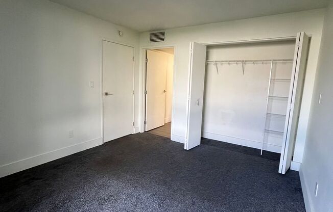 2 beds, 1.5 baths, 950 sqft, $1,545, Unit 116E