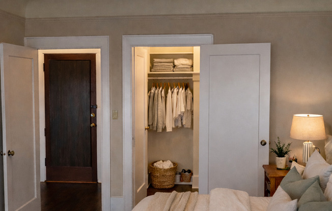 1 bed, 1 bath, 675 sqft, $1,750, Unit 307