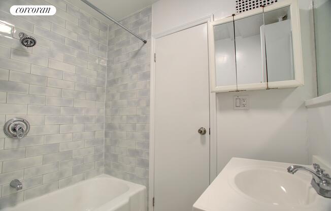 Studio, 1 bath, $2,500, Unit 1