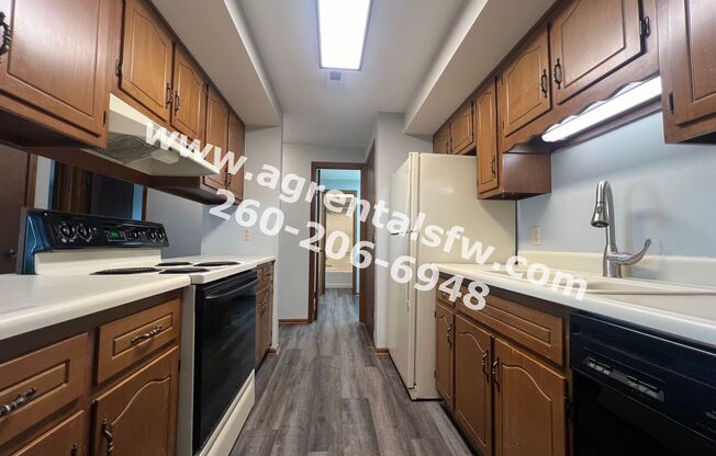 2 beds, 1 bath, 1,000 sqft, $1,295