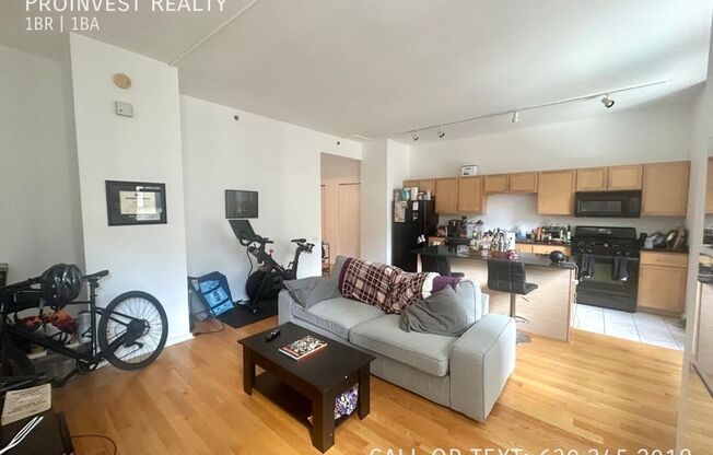 5 N Wabash Ave
