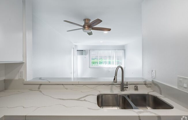 1 bed, 1 bath, 695 sqft, $1,793, Unit 119
