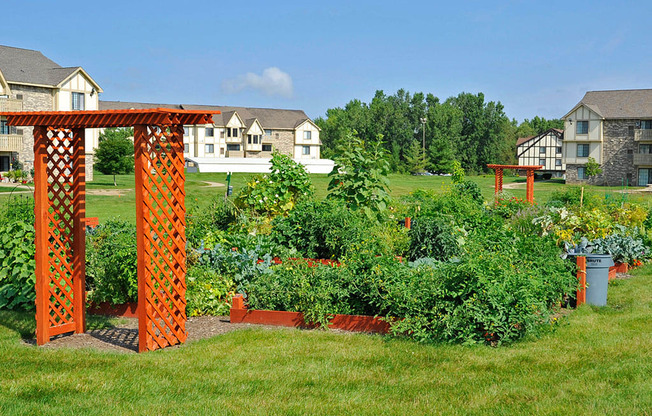 Community Gardens at Thornridge Apartments, Grand Blanc, MI, 48439