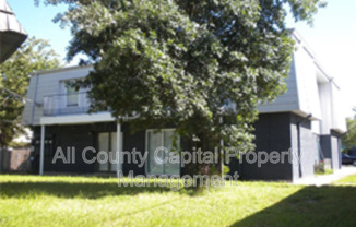 302 CARMEN CT