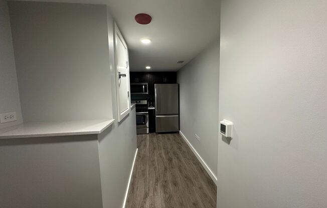 1 bed, 1 bath, 583 sqft, $2,300, Unit 506