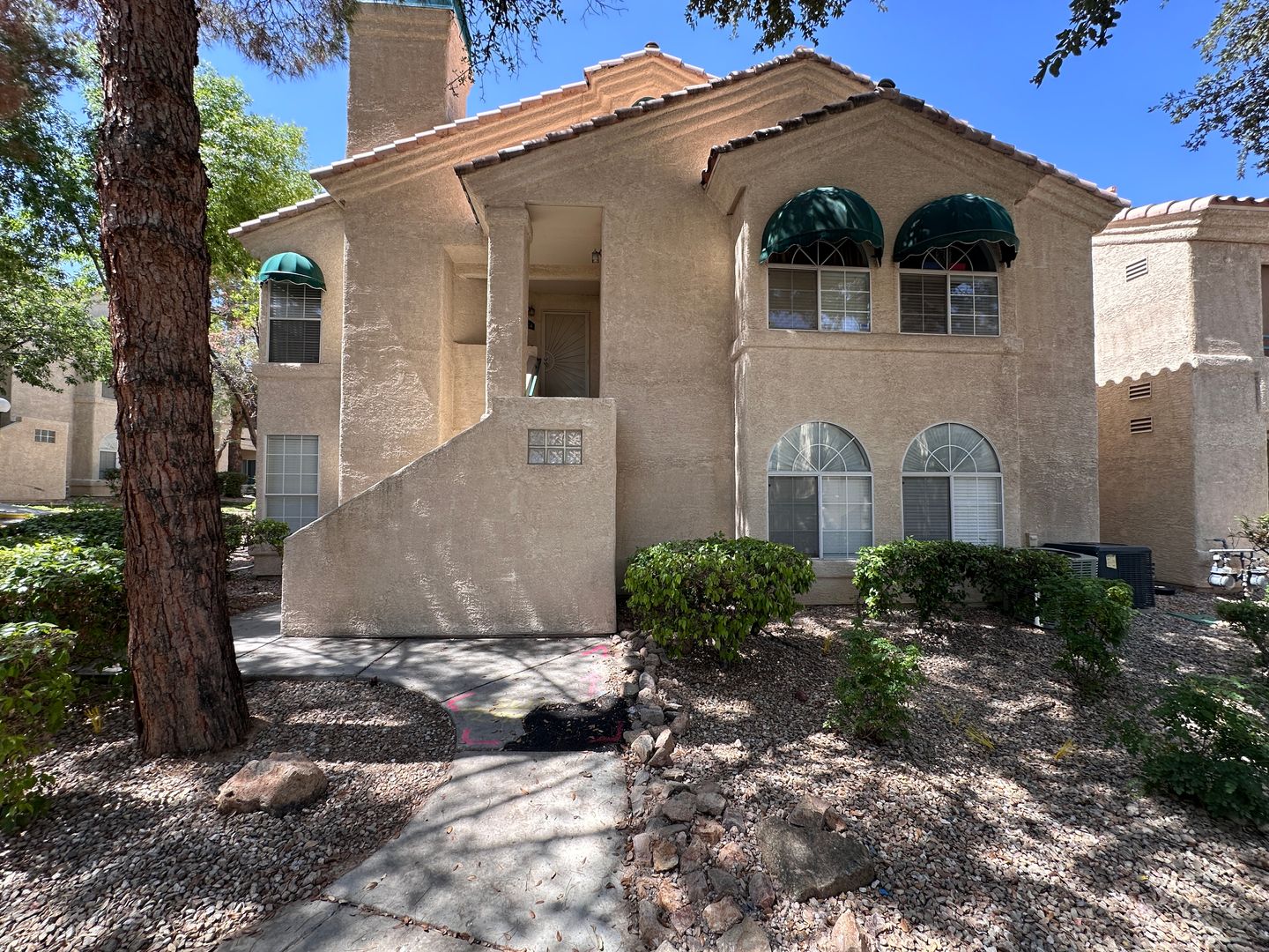 3 BEDROOM CONDO ON FIRST FLOOR NEAR POOL WITH DETACHED GARAGE