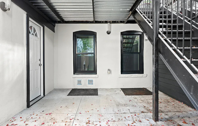 765 JEFFERSON AVE