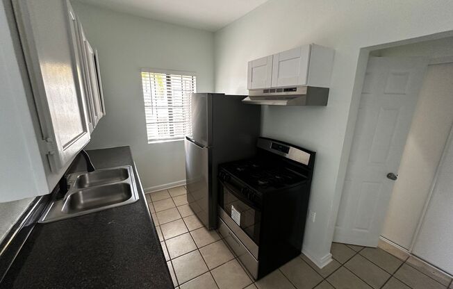 1 bed, 1 bath, 307 sqft, $1,737.08, Unit 18