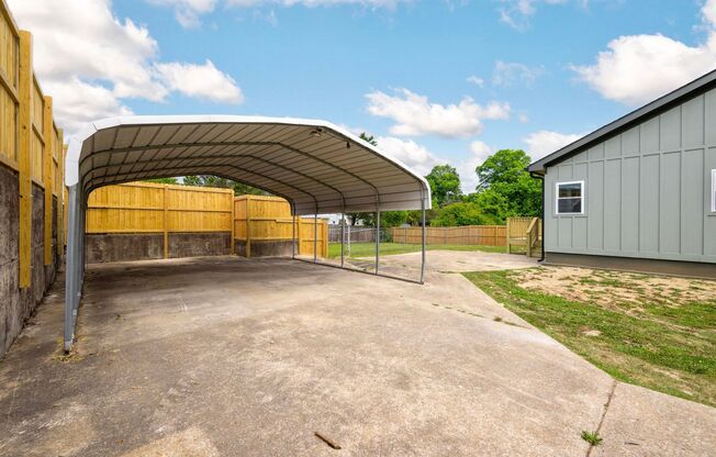 Newly renovated 3 bedroom 2 bathroom