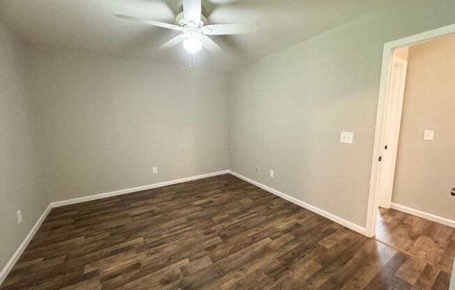 3 beds, 2 baths, $1,475