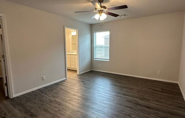 3 beds, 2 baths, $1,750