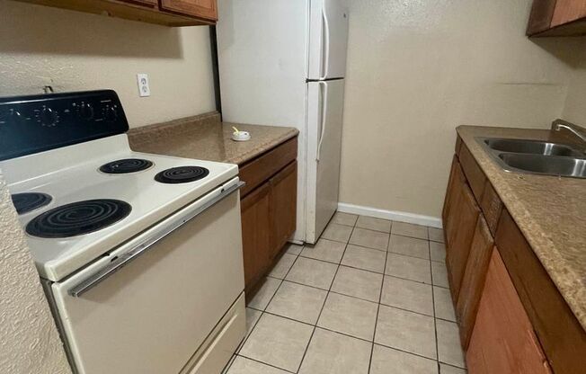 1 bed, 1 bath, 624 sqft, $699, Unit 41