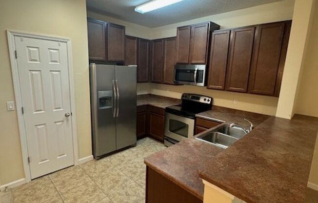 2 beds, 2.5 baths, $2,125, Unit UNIT 103