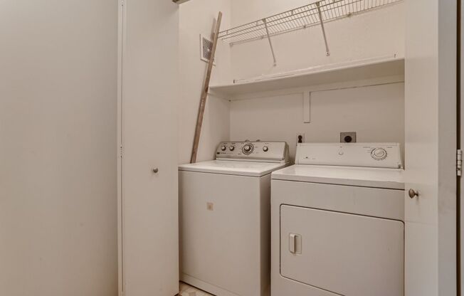 1 bed, 1 bath, $1,250, Unit # 1122