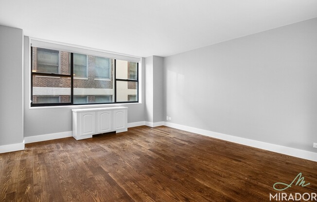 1 bed, 1 bath, $4,200, Unit 20N