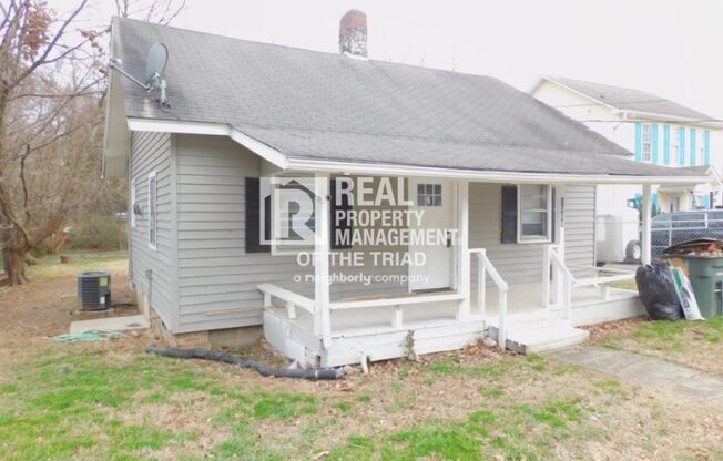 Cozy 2 Bedroom/1 Bath Home in Greensboro