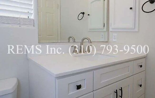 3 beds, 2.5 baths, $5,700, Unit # #A