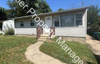 Charming 3-Bedroom Home in Spanish Lake, MO – Available 10/1/24