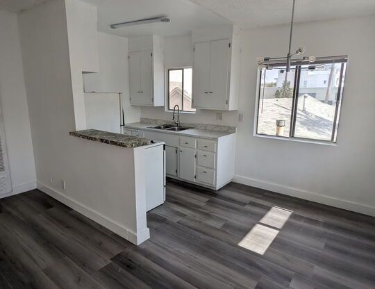 1 bed, 1 bath, 3,337 sqft, $2,000, Unit 3